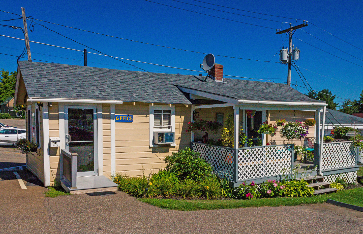 Contact Us Half Moon Motel Cottages Weirs Beach Laconia